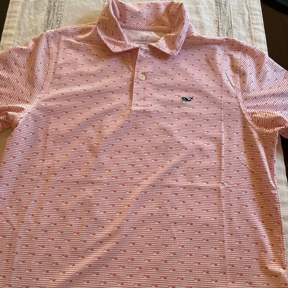 Vineyard Vines performance polo. Brand new size medium boys 12-14.